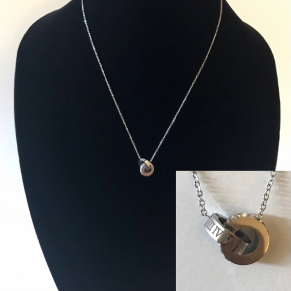 Roman Numeral & CZ Interlock Pendant Necklace 18”